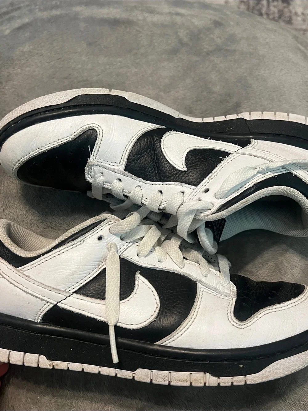Nike Black & White Low-Top Reverse Panda Sneakers